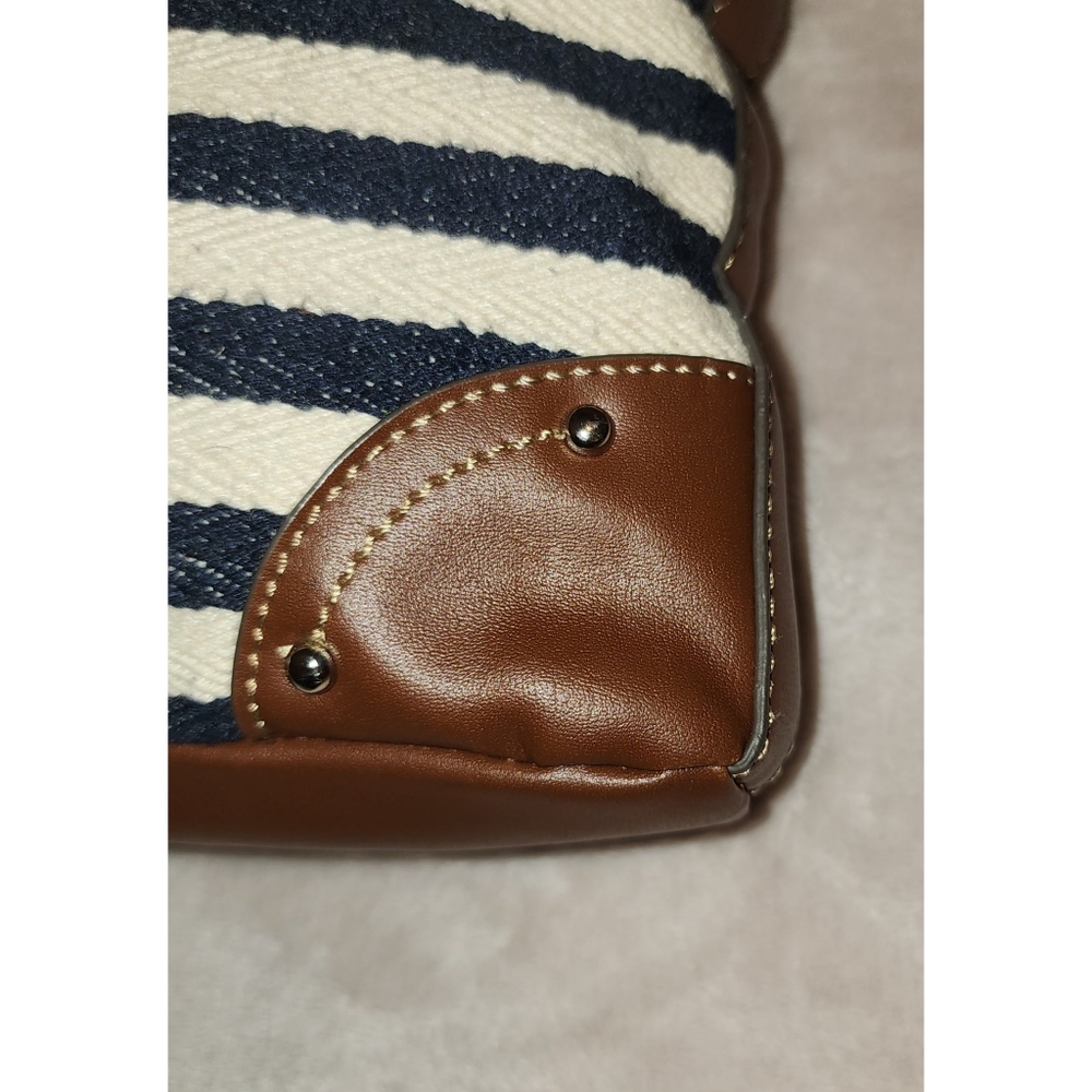 Chaps Crossbody Bag Navy & Cream Stripes W/ Brown Vegan Leather Trim - Picture 6 of 15